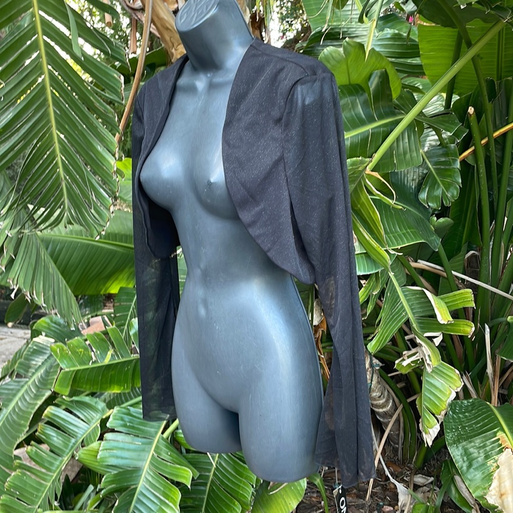 Onyx, sheer bell sleeves sparkly Bowlero are crop jacket